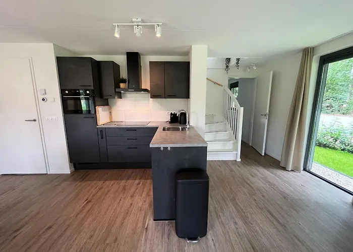 In Near Forest & Cycling * Lochem