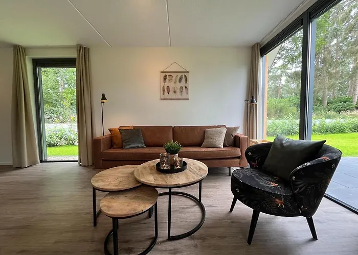 In Near Forest & Cycling Lochem